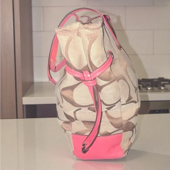 Authentic VINTAGE Coach brown and Pink Tote Bag - Picture 5 of 9